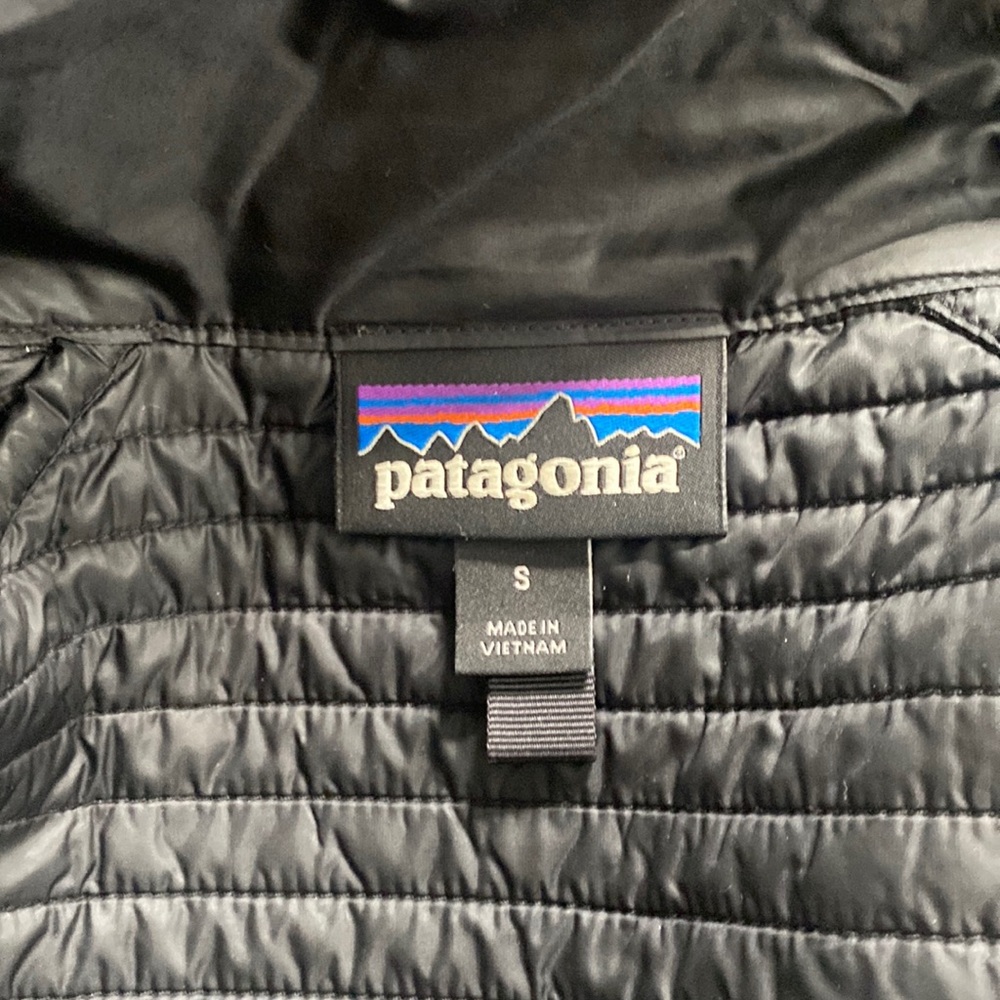 Patagonia women’s 2 in 1 jacket